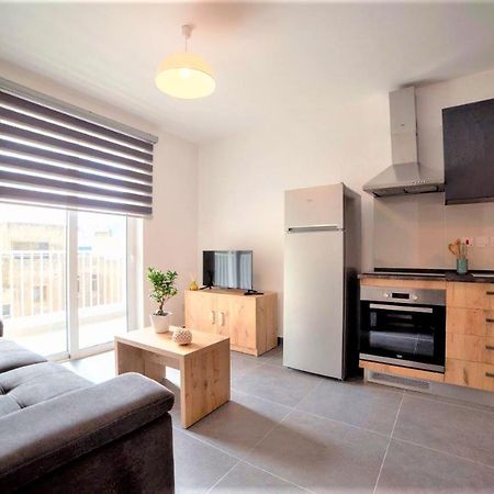 Gzira Isky Apartments מראה חיצוני תמונה