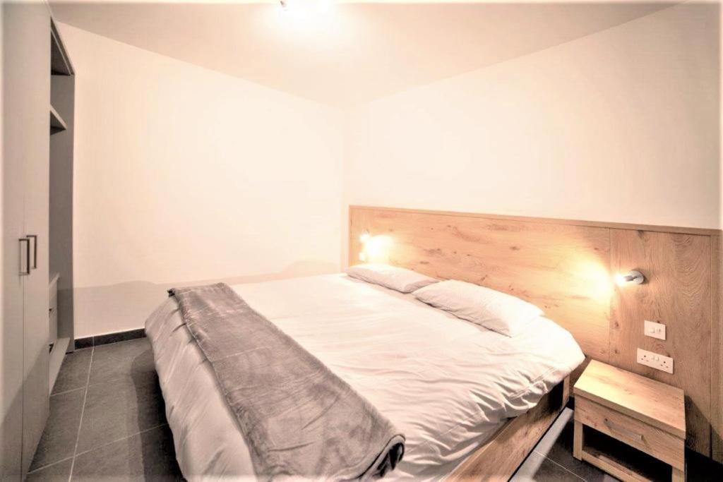 Gzira Isky Apartments מראה חיצוני תמונה